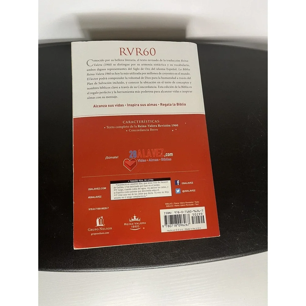 RVR60-Santa Biblia - EdiciÃ³n econÃ³mica (Spanish Edition) - Like New‎